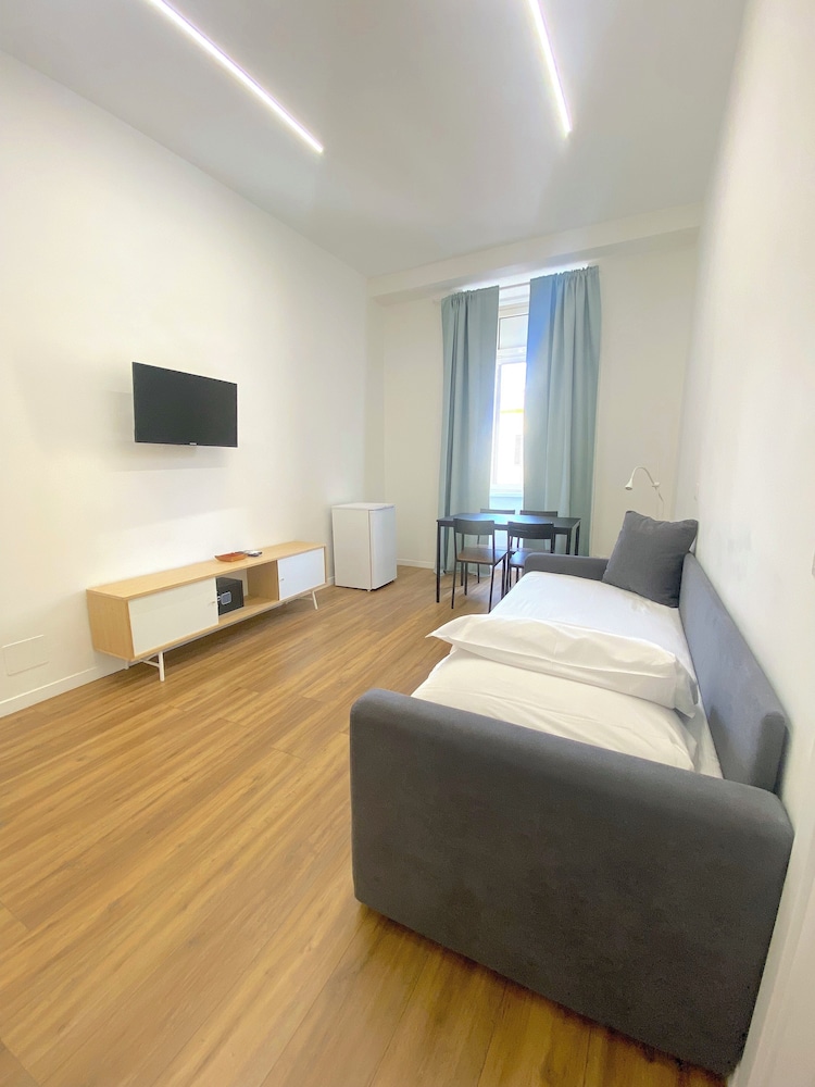 Lexie Suites Guesthouse — 11
