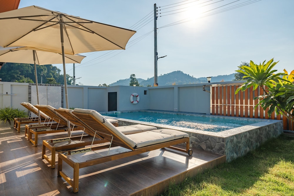 Pakbia Private Pool Villa In Ao Nang Krabi