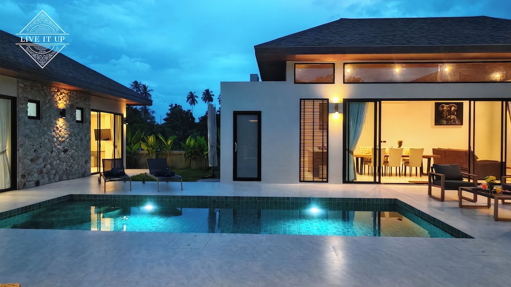 Santi Tara Villas