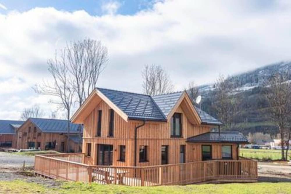 Attractive Chalet With Terrace