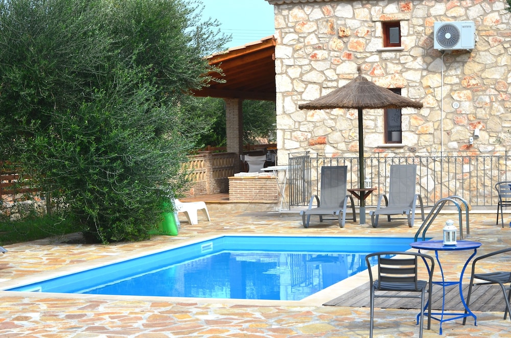 Alegria Villas