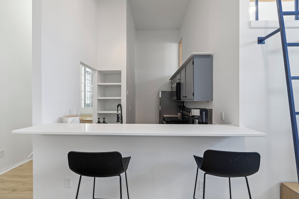 The Gallery Unit 301
