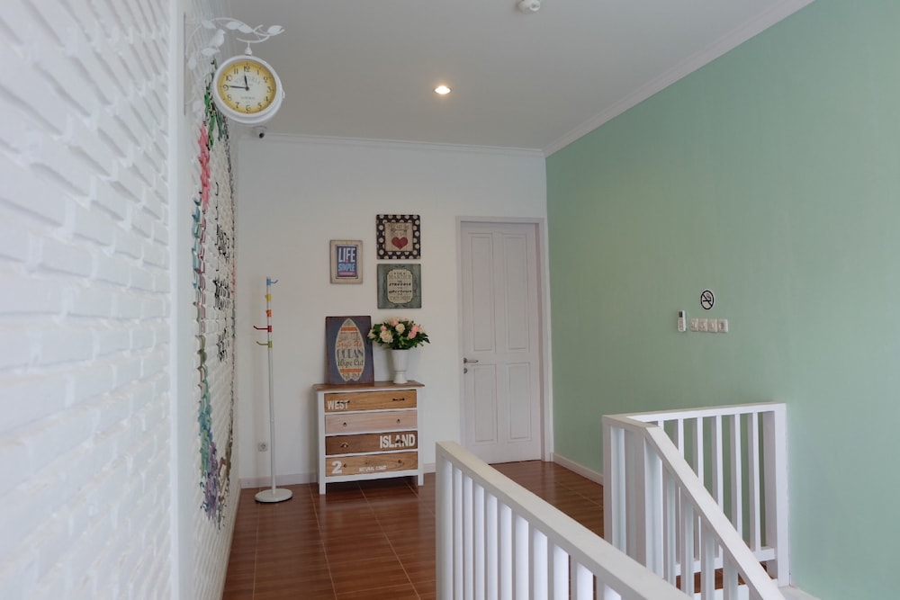Sweet Peach House