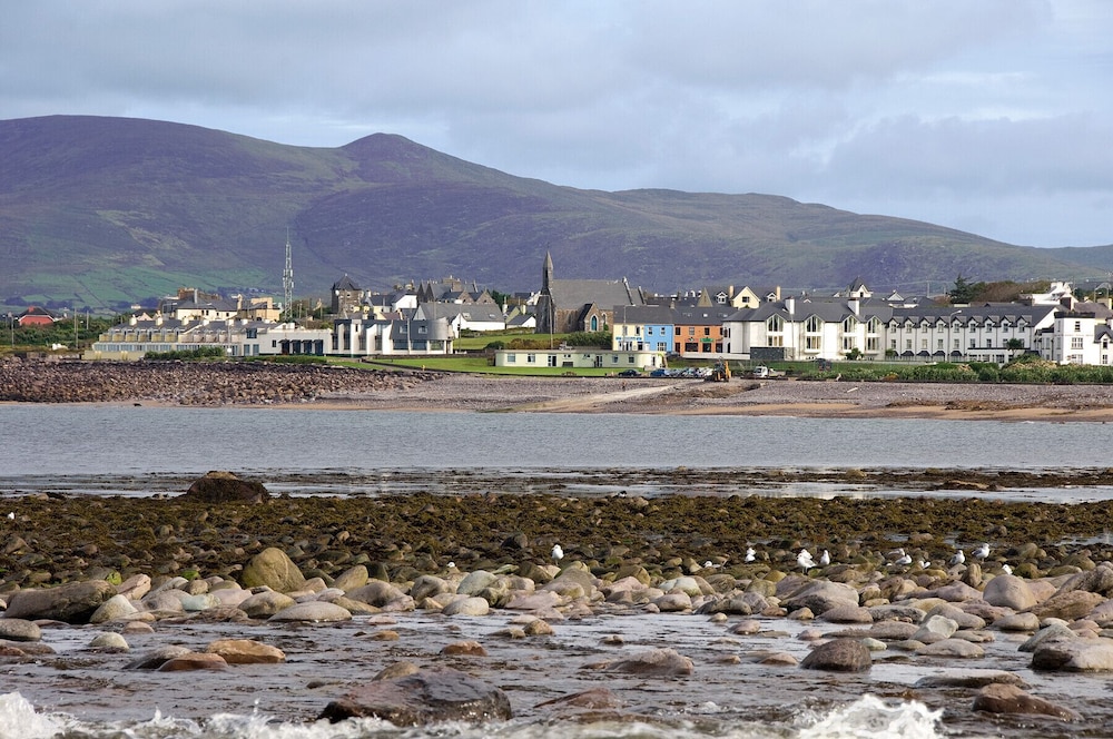 Allaghee Mor St. Finian's Bay