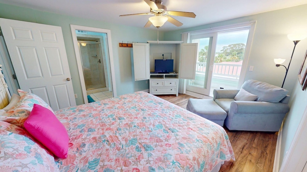 Captains Watch 2 by Tybee Vacation Rentals