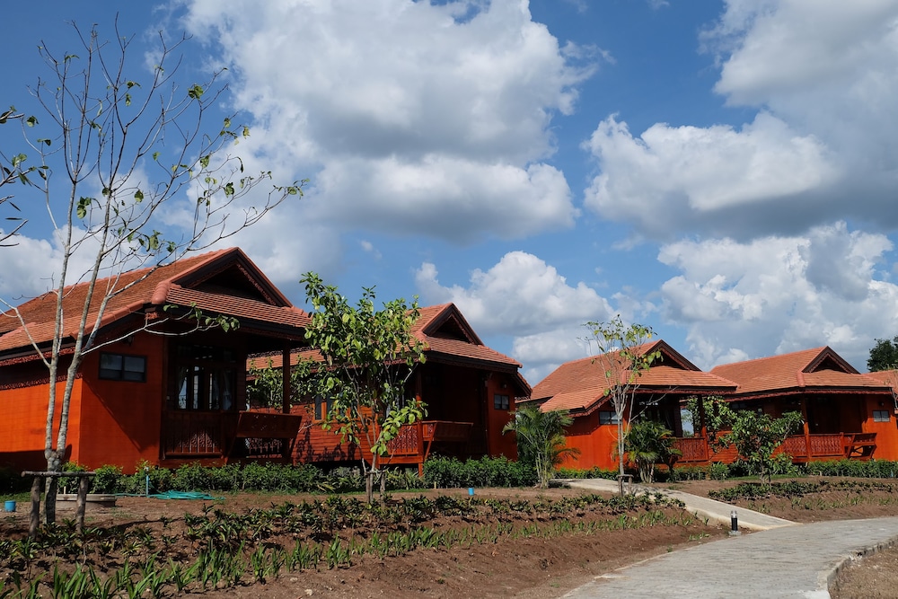 Hotel Lilawalai Resort - Image 1