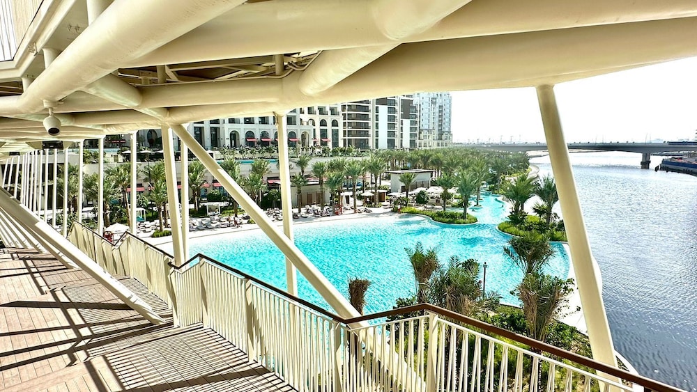 Cosmos Living - Dubai Creek Harbour