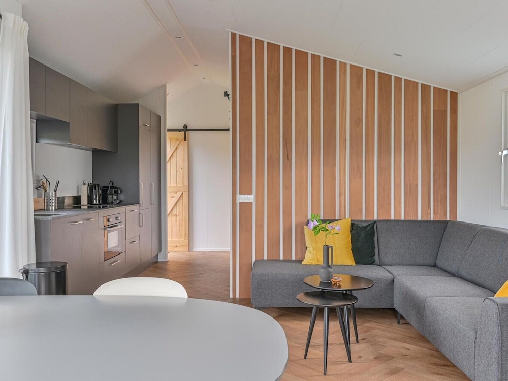 Chalet in Dutch Park With Garden and Terrace