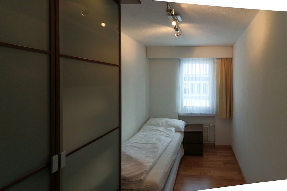 Apartments Cresta