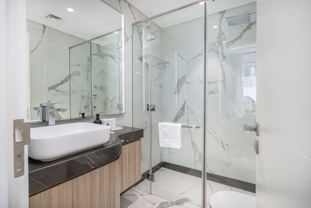 Cool 1-bedroom Apartment at The Pinnacle in Dubai Hills