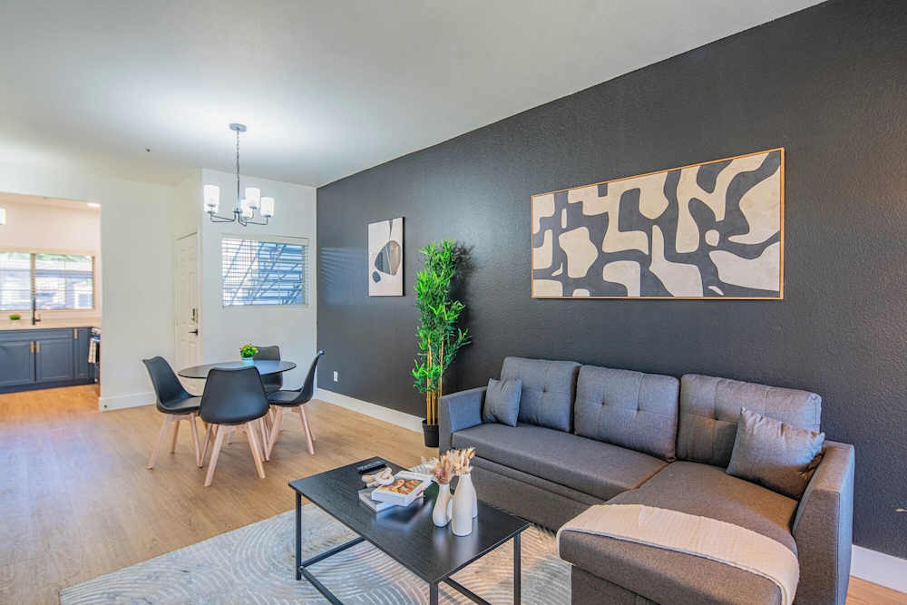 ROVE LIVING/KL - Hideaway North Scottsdale