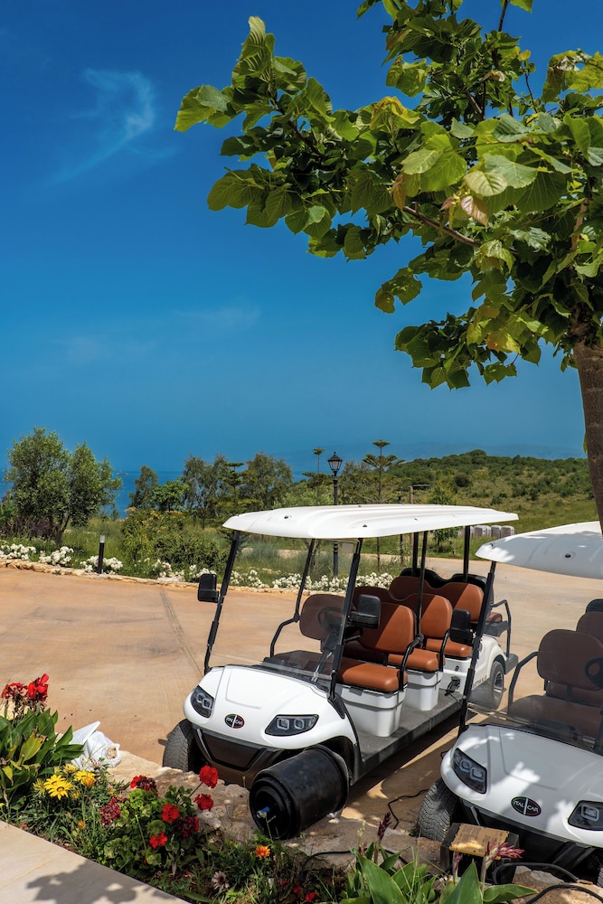 Arameras Beach Resort 56