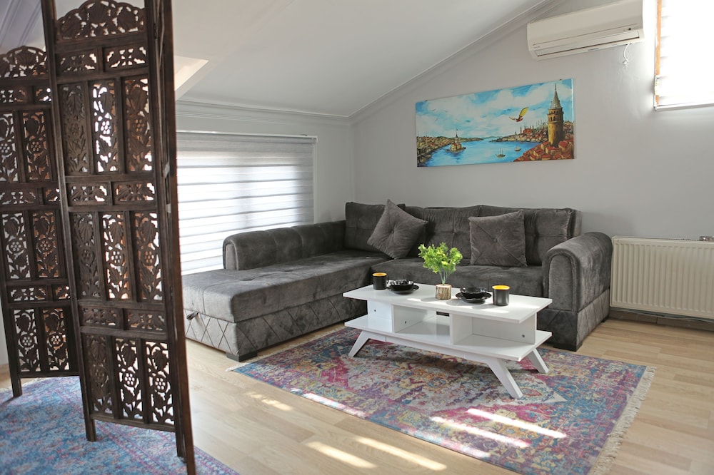 Karakoy VAV Suites