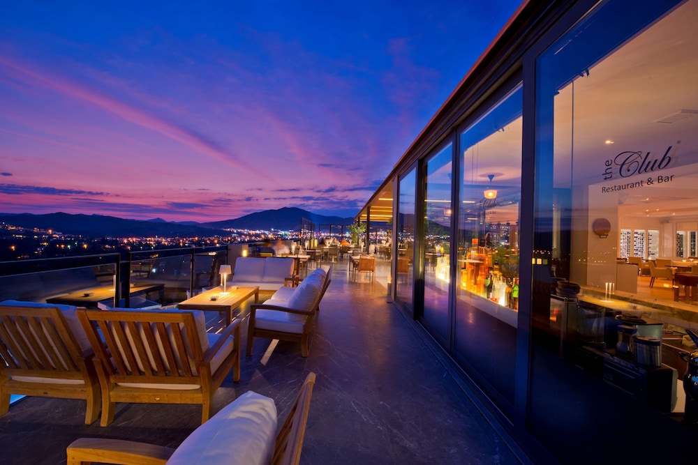 Ramada Resort by Wyndham Bodrum - Image 103