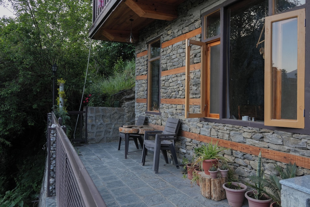 Rustic Roots Home Stay