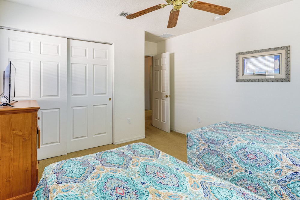 Near Disney & Golf: Pet-friendly Davenport Home!