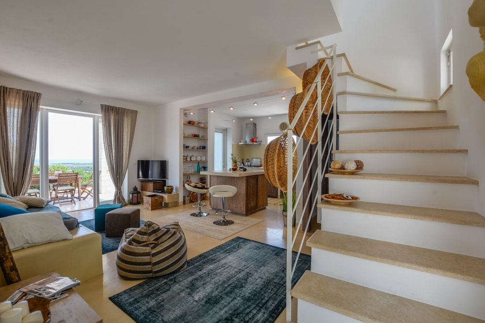 Villa Butterfly