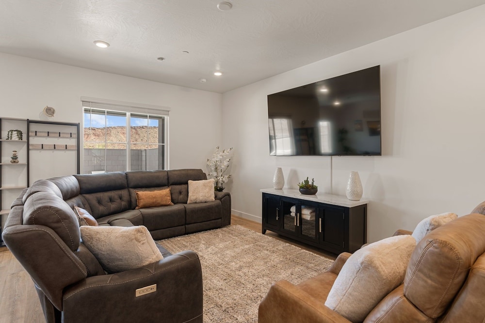 Sand Hollow Serenity 4 Bedroom Townhouse