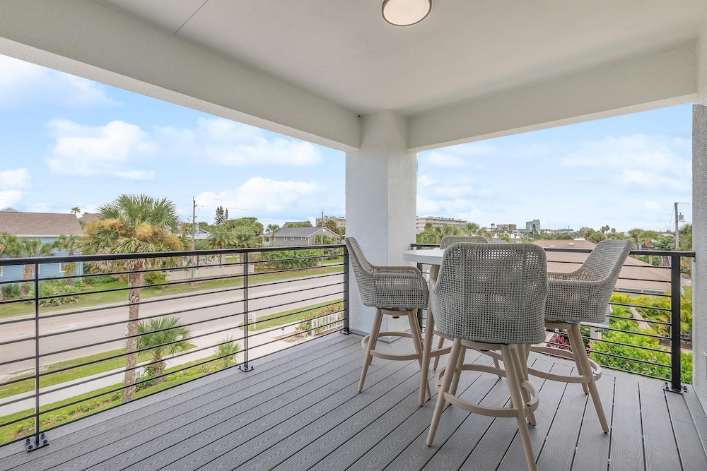 Flip Flop Living NSB