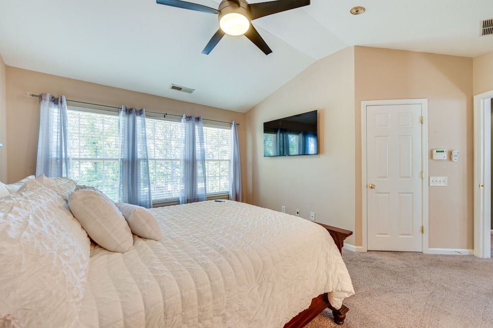 Fort Myers Vacations - Charlotte Townhome w/ Deck: 18 Mi to Downtown! - Property Image 10