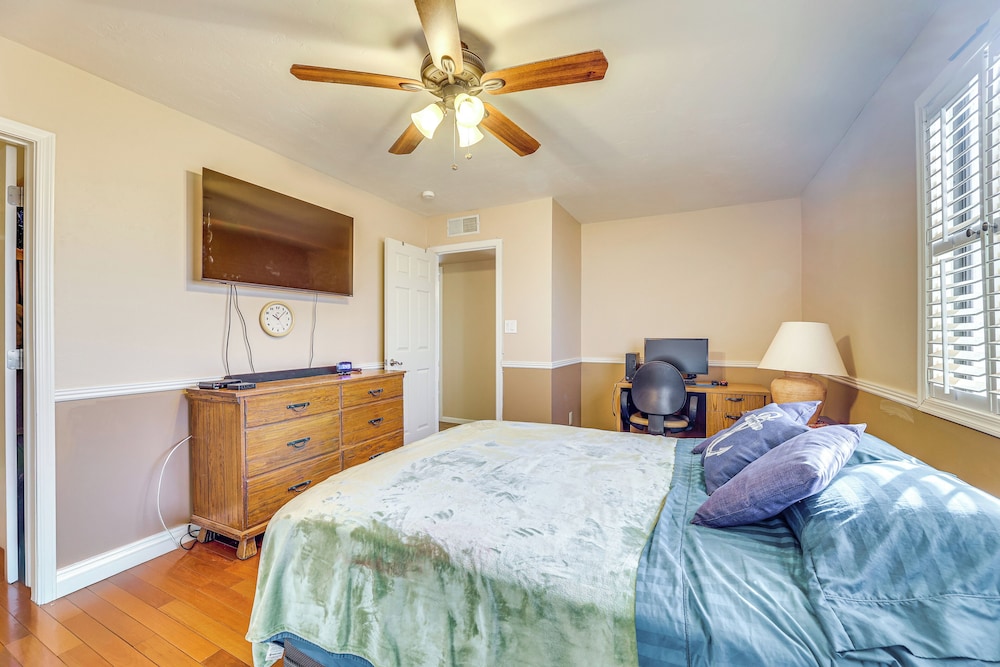 Near Golfing & Green Spaces: Florence Family Home!