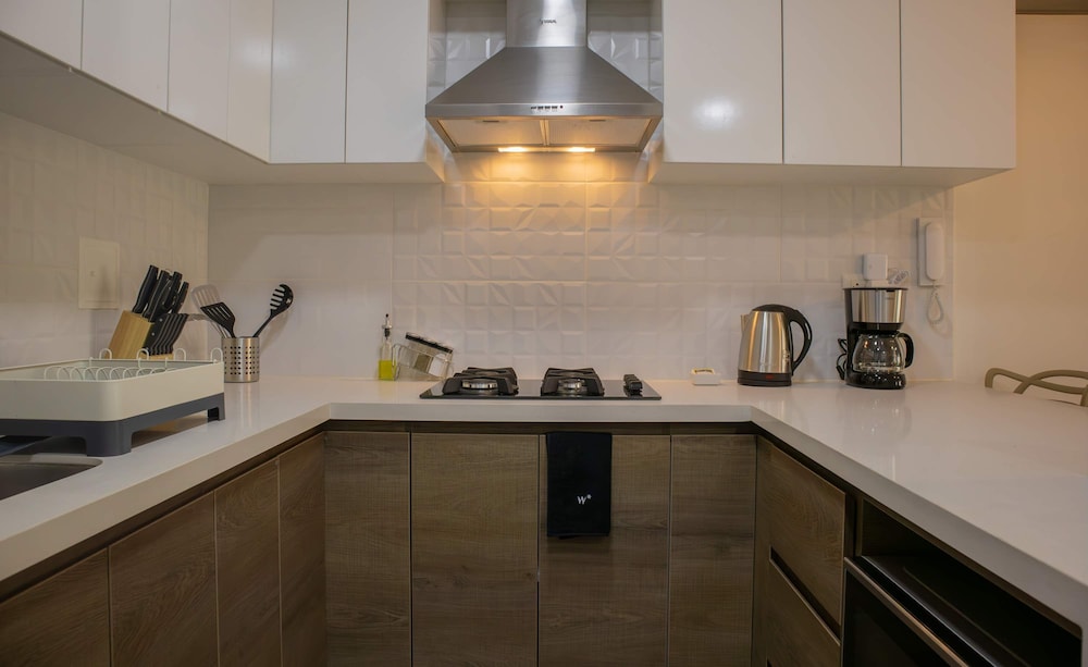 w Distinctive 1BR w Balcony in Barranco