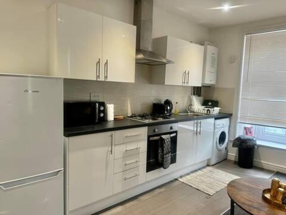 Lewisham - Apartment - Sleeps 5 - 93ws