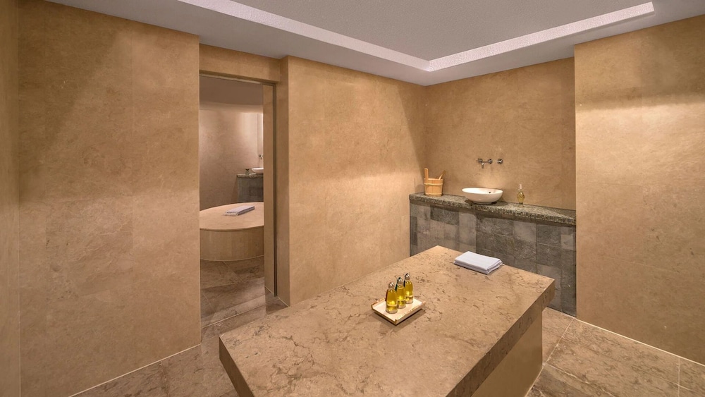 Luxury Studio 5 Star Hyatt Regency Creek