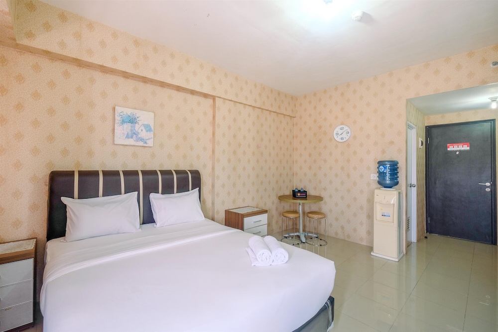 Homey Studio @ Park View Condominium Apartment view 2