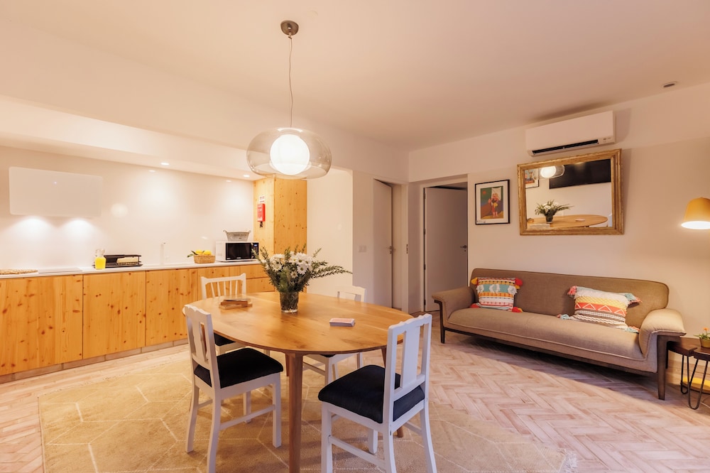Laranjal Farm House