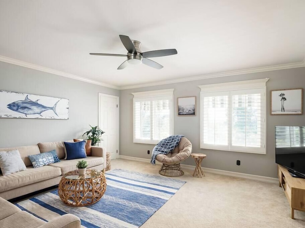 Luxury 5br 3 5ba w Pool Hot Tub