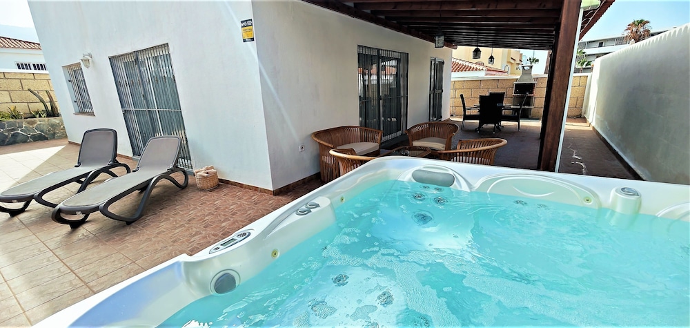 Villa Iris in Callao Salvaje