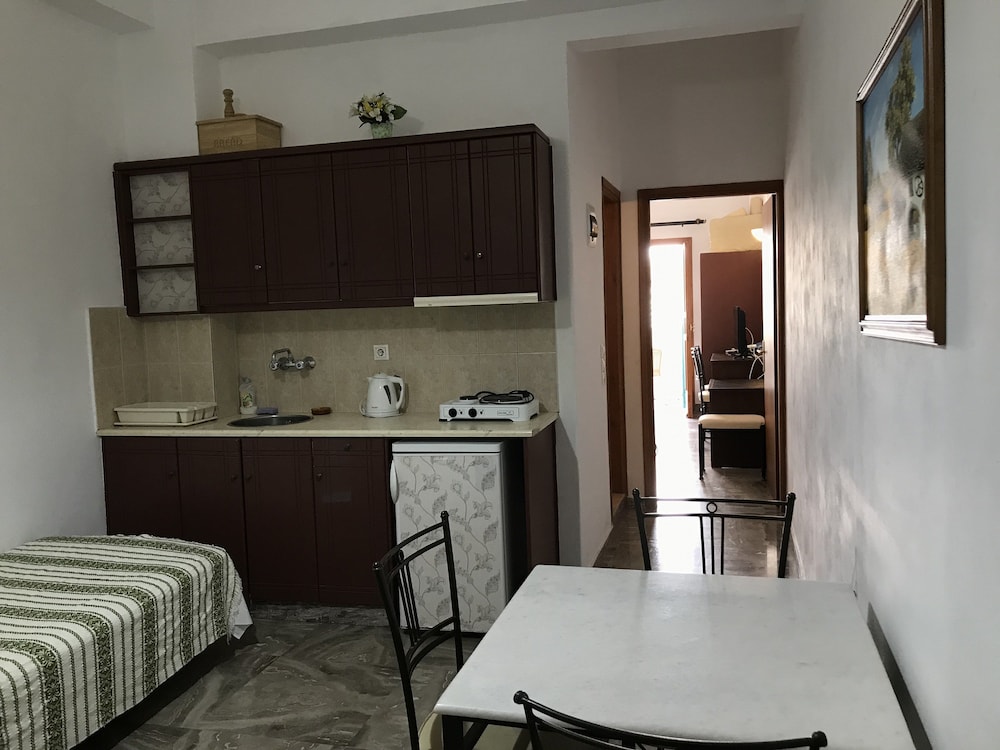 Ifestia Hotel Santorini