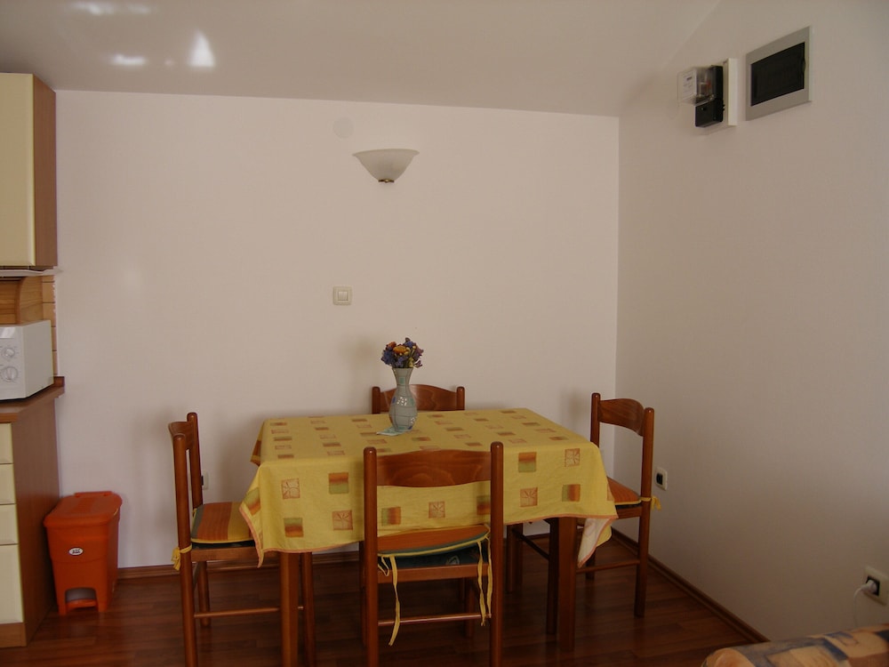 Urban apartment Ljiljana view 3