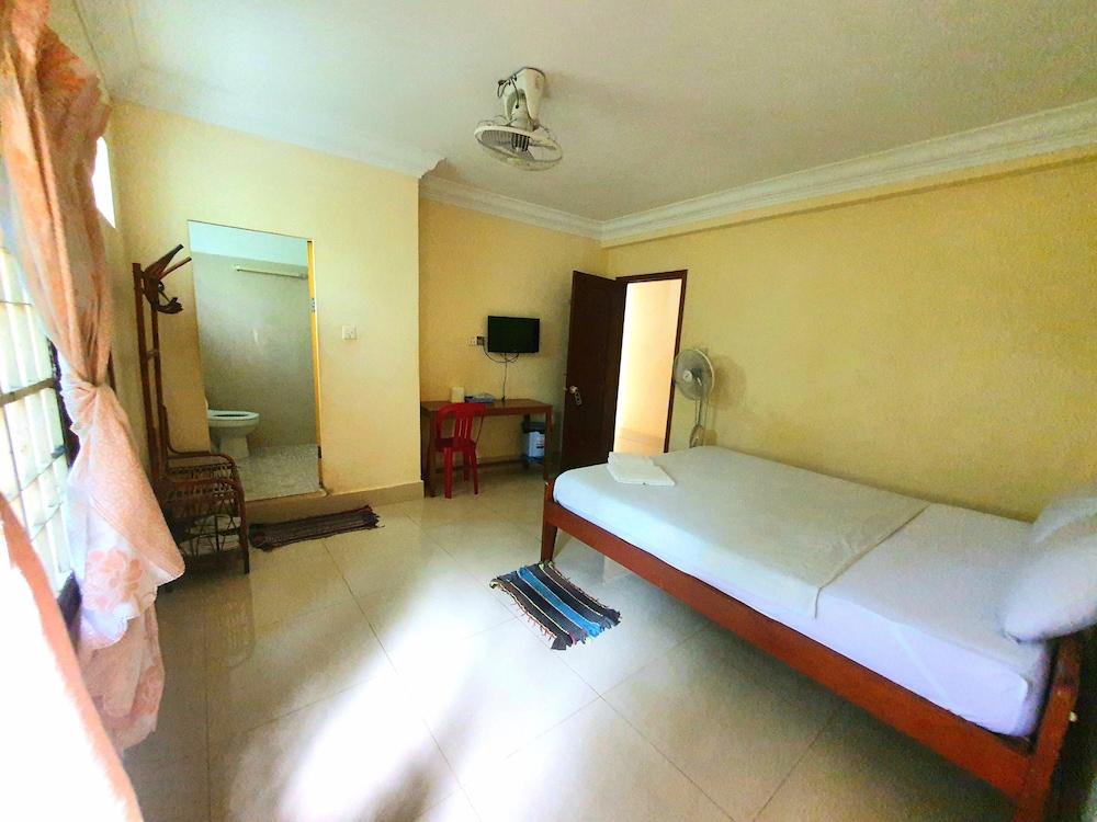 Visal Sak view 2