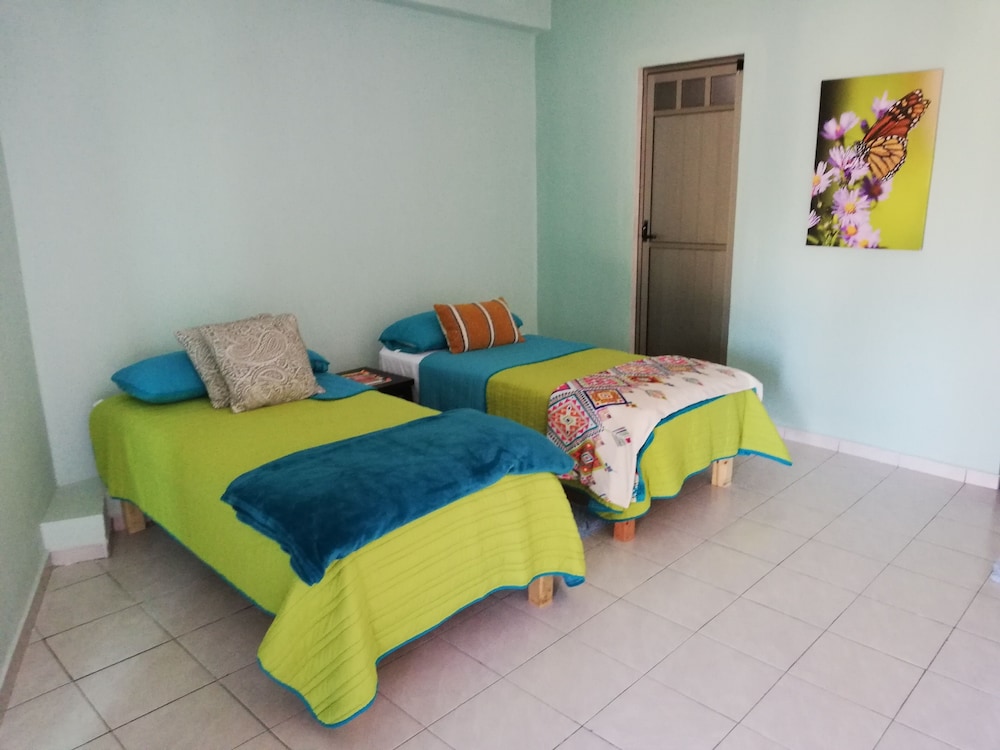 Lores House view 3