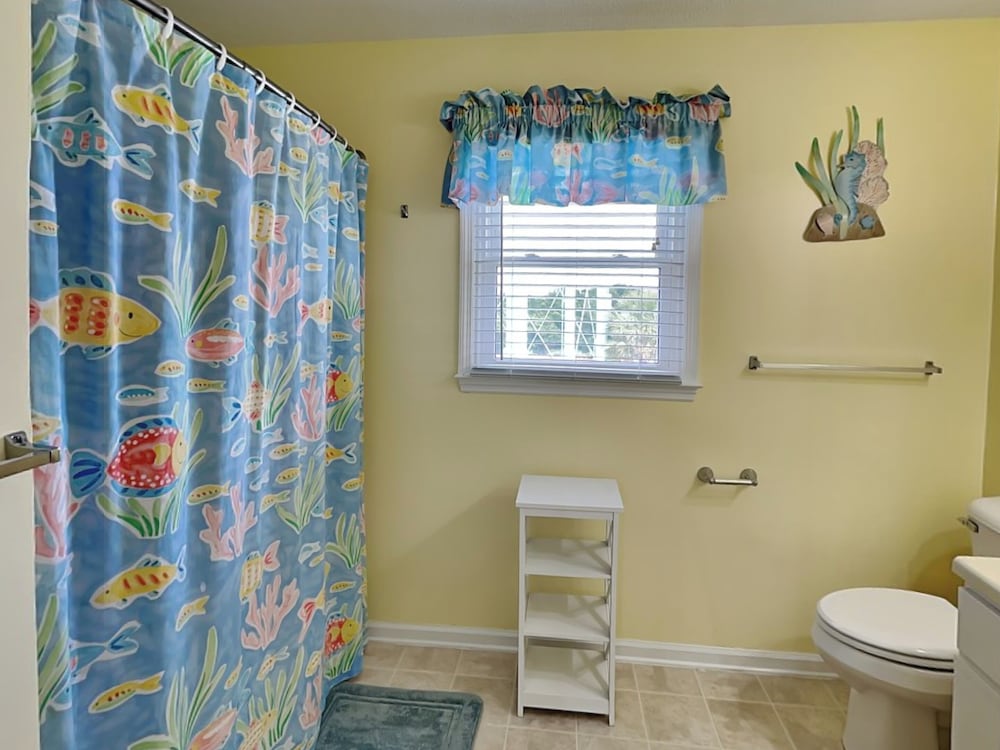 Happy Days by Topsail Realty