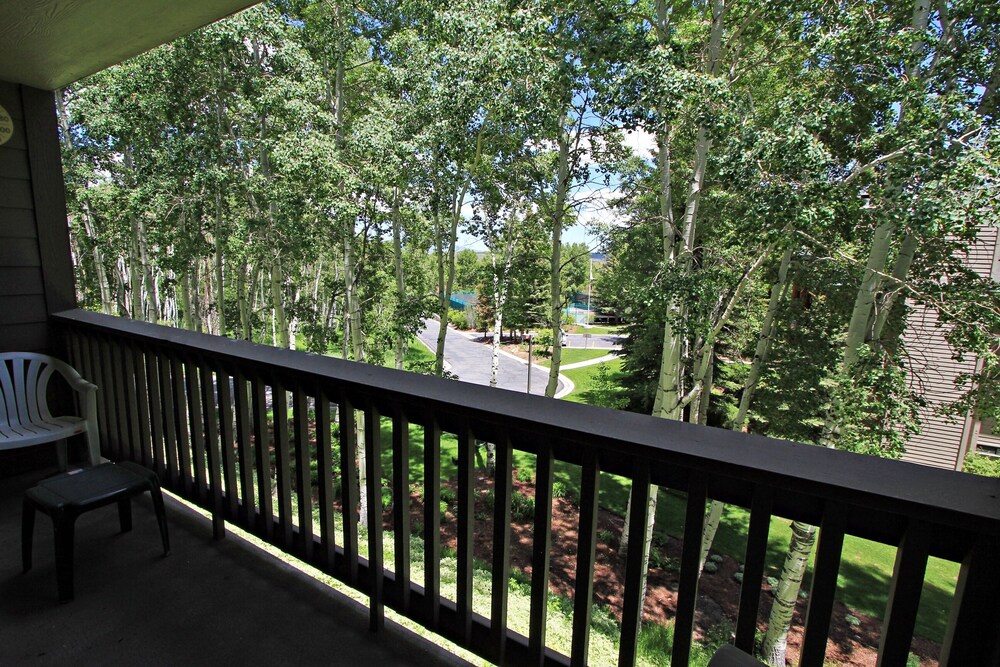Park City Ski Resort - Snow Flower Vacation Homes