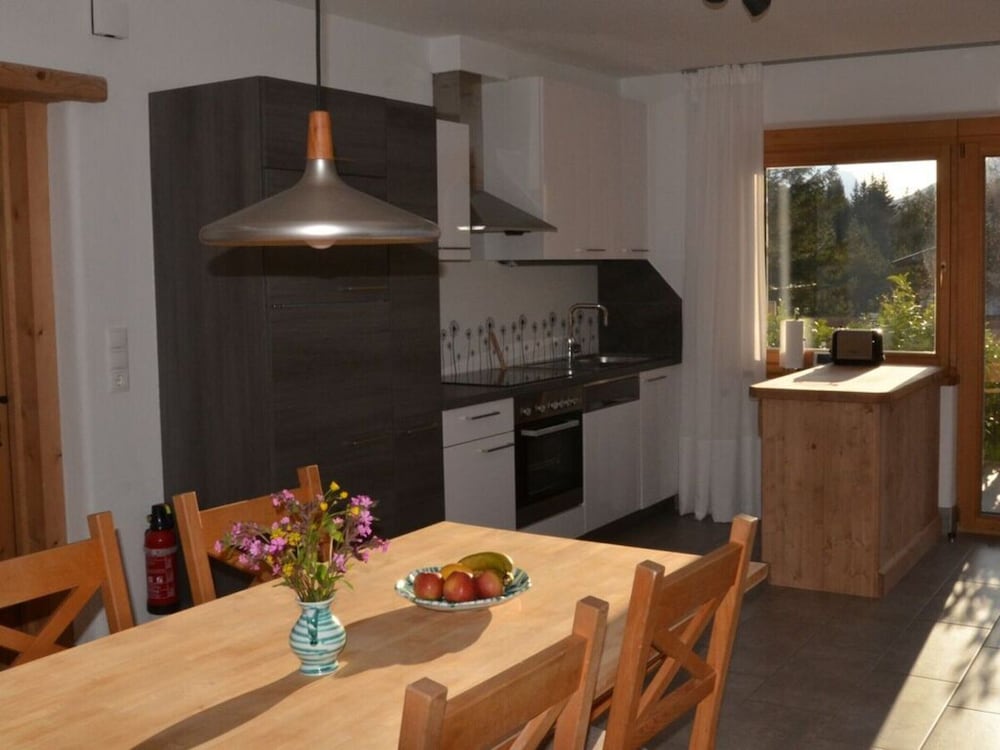 Holiday Apartment Alpengluhen