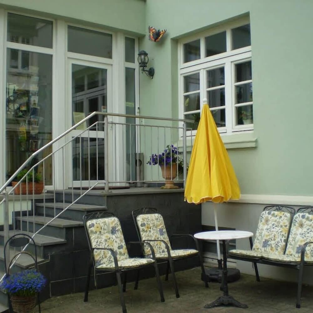 Photo 46