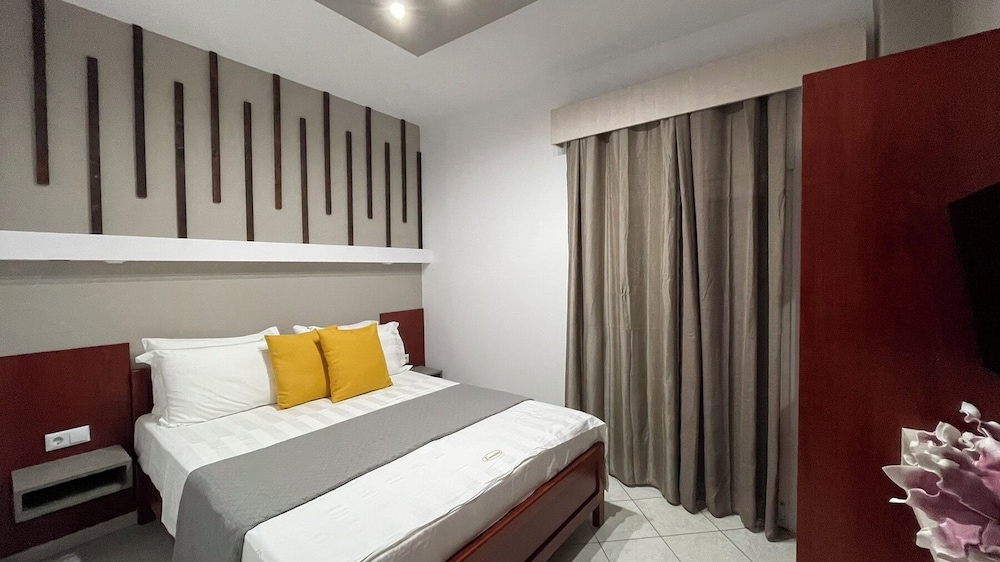 Premium Suites