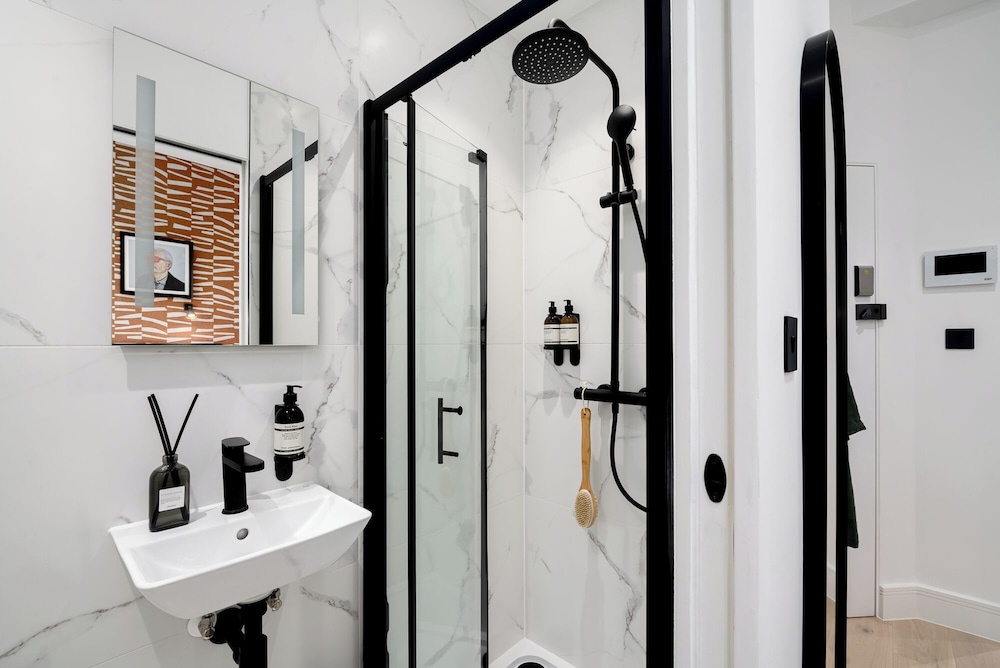 Your Apartment - Camden