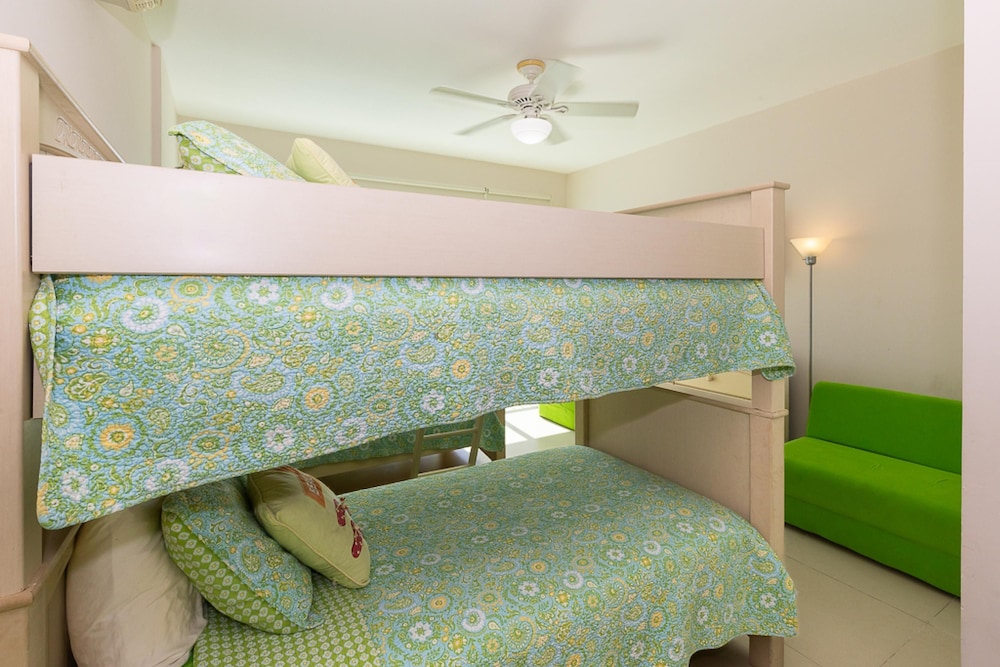 Aqua Chiara Condo by Acomodo Bijao Long Stay