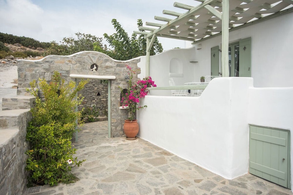 Photo 68