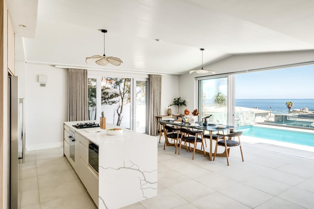 Ocean View Camps Bay 3bed Sapphire Tide Terrace