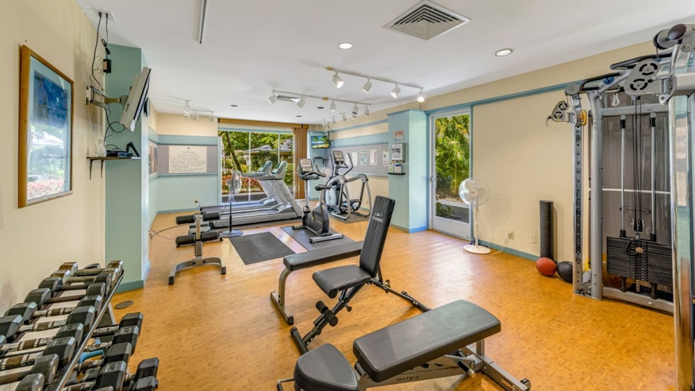Corner Unit - AC & Wifi - Concierge Included - Vrkcv