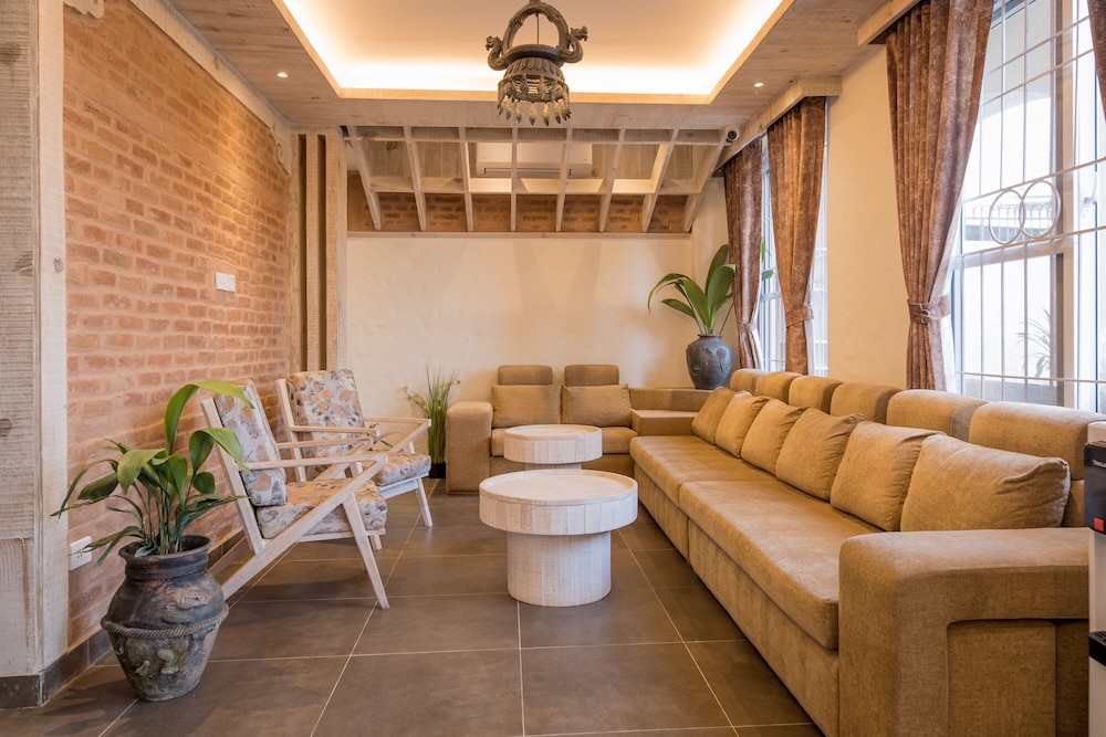 Nepal Yoga Home - Adult Only