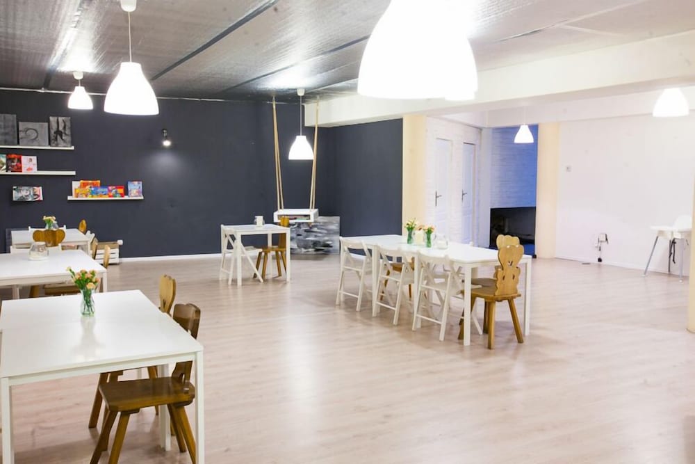 meeting & event spaces