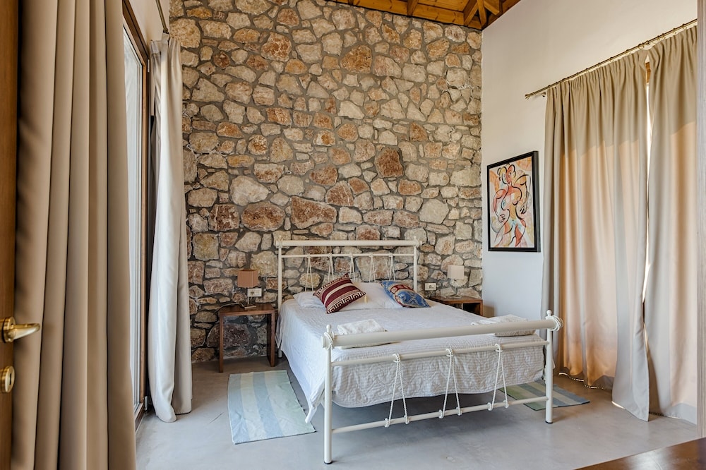 Salakos Villas