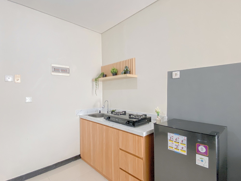New Furnished And Comfy 2Br Apartment Nifarro Park